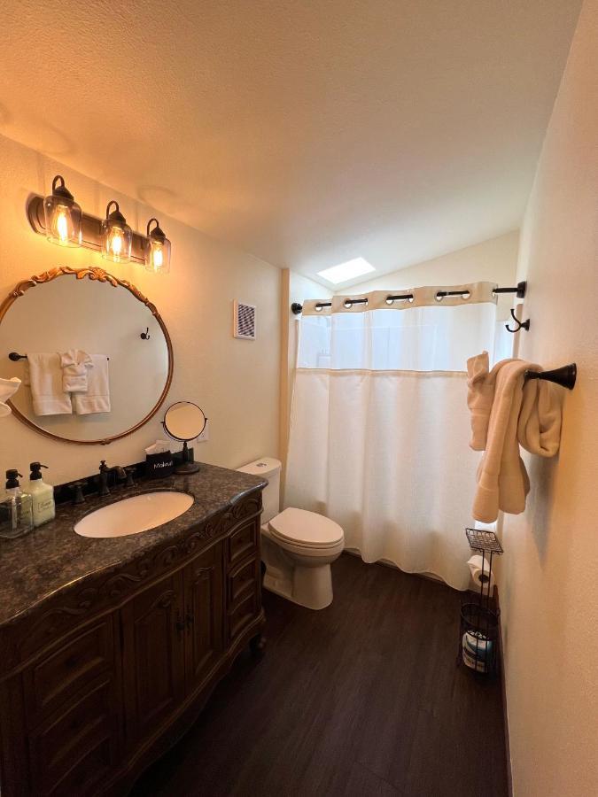 The Pearl Inn Bed And Breakfast Ilwaco Exteriör bild