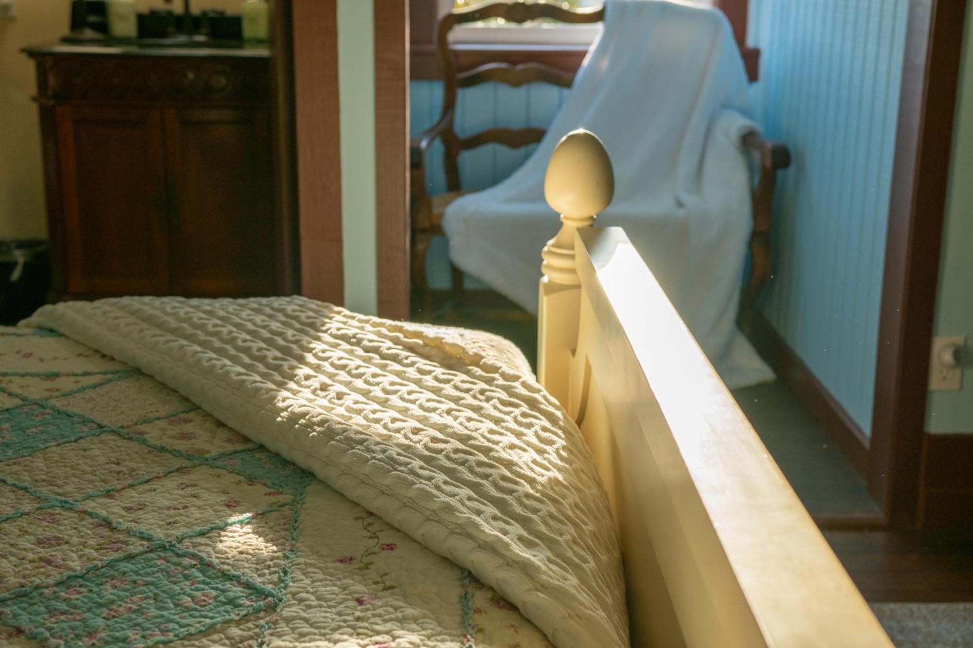 The Pearl Inn Bed And Breakfast Ilwaco Exteriör bild