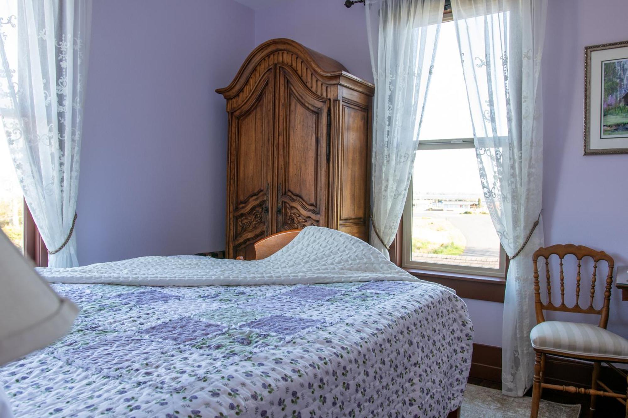 The Pearl Inn Bed And Breakfast Ilwaco Exteriör bild