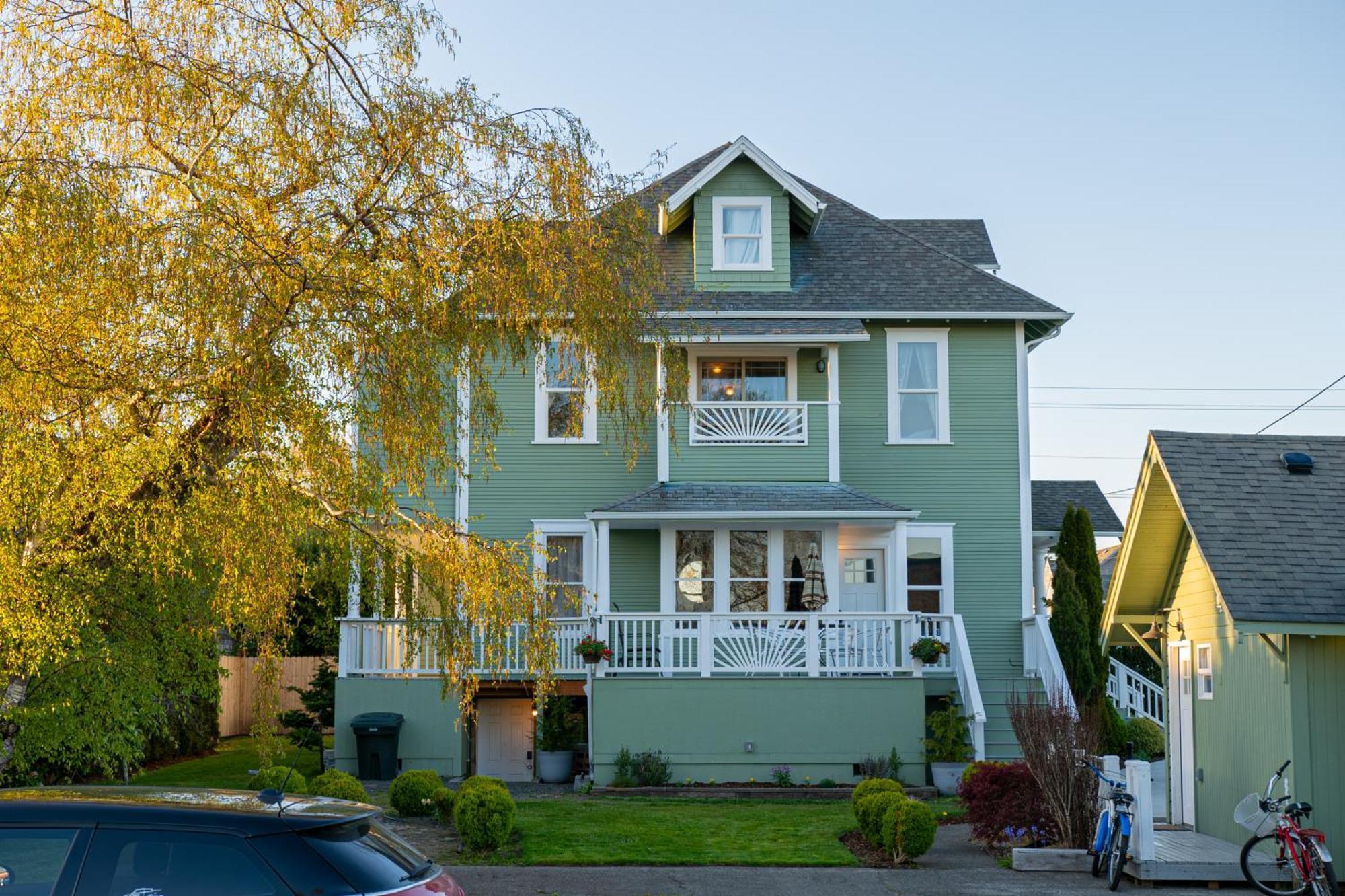 The Pearl Inn Bed And Breakfast Ilwaco Exteriör bild